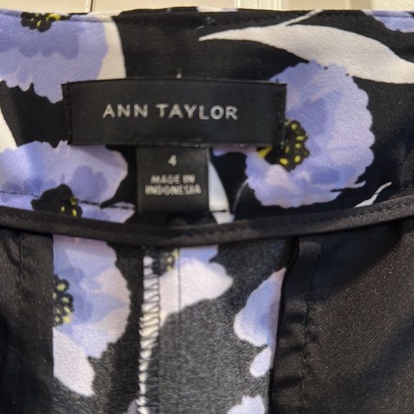 Ann Taylor wide leg high rise floral pants poppy print size 4 - Picture 7 of 14